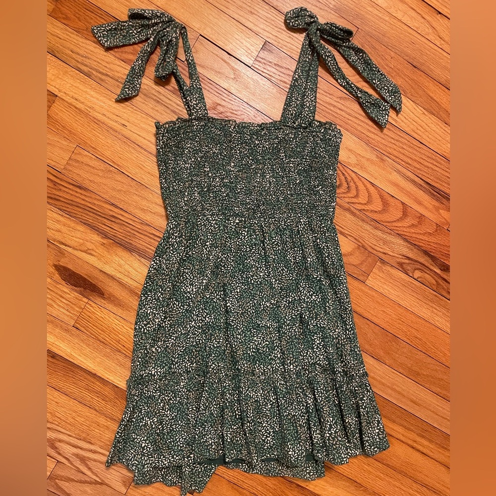 NWT Aerie Dress Patterned/Emerald Green